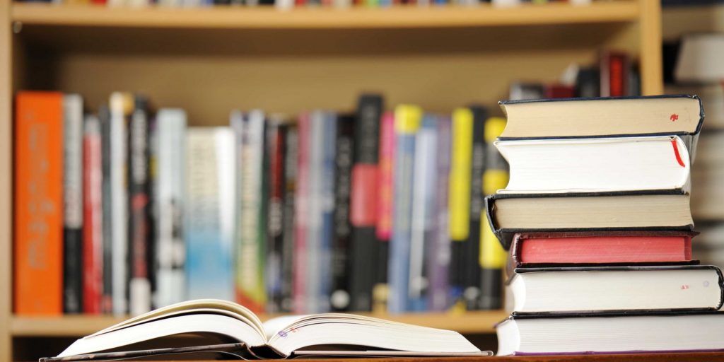 مكاتب لعمل رسائل الماجستير