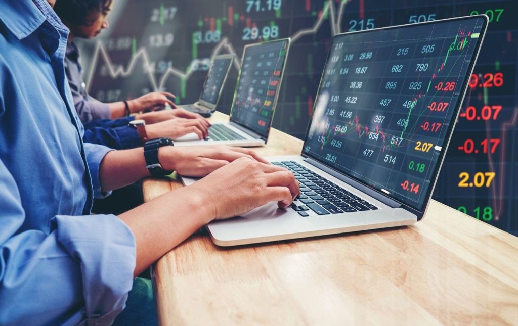 اقتباسات في الاقتصاد