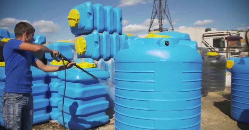 شركات عزل خزانات المياه