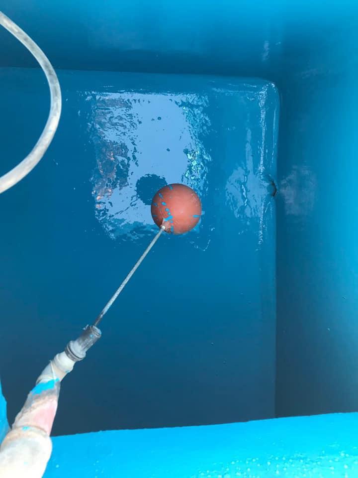 عزل خزانات المياه في الرياض