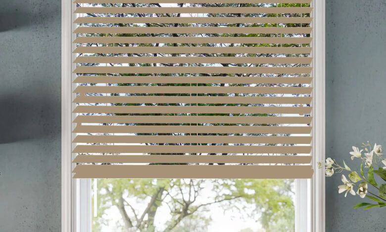 الستائر الخشبية والمعدنية